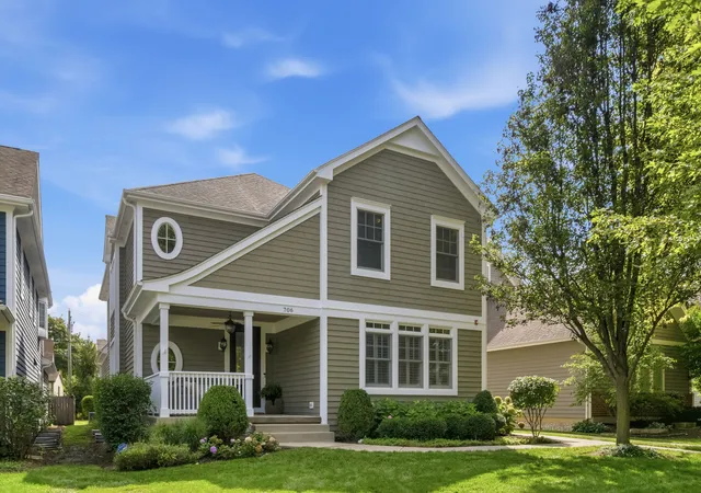 Photo 1 of Single family home for sale at 709 E Sunnyside Ave, Libertyville, IL 60048 | MLS# 12747872 | Listing updated on 2026-09-05