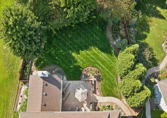 Photo 3 of Single family home for sale at 911 Hayden Dr, Yorkville, IL 60560 | MLS# 12747890 | Listing updated on 2026-09-14