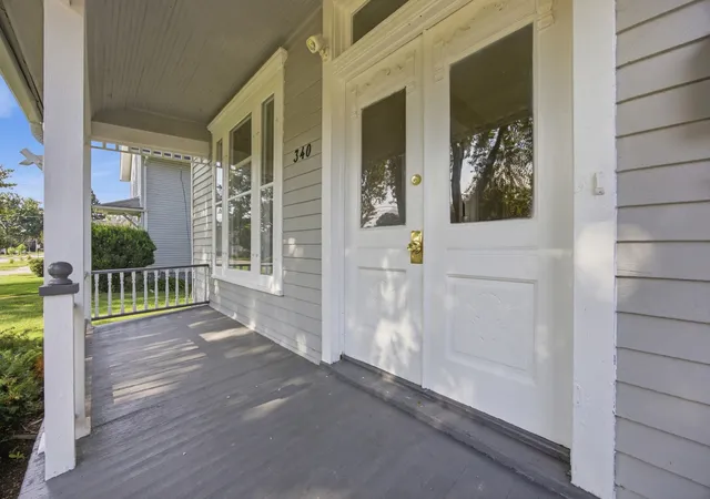 Photo 3 of Single family home for sale at 340 Moseley St, Elgin, IL 60123 | MLS# 12747915 | Listing updated on 2026-09-23