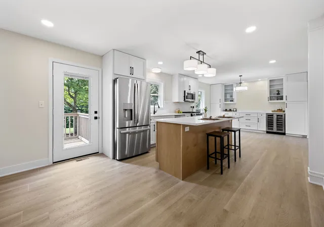 Photo 3 of Single family home for sale at 1620 Hemstock Ave, Wheaton, IL 60189 | MLS# 12747944 | Listing updated on 2026-09-17