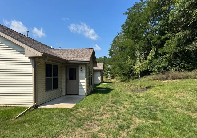Photo 20 of Condo for sale at 5604 Jackies Dr #R, Loves Park, IL 61111 | MLS# 12747964 | Listing updated on 2026-09-07