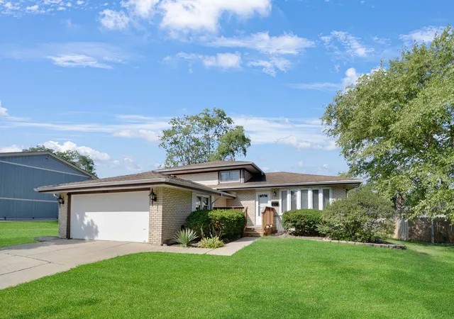 Photo 1 of Single family home for sale at 8808 S 85th Court, Hickory Hills, IL 60457 | MLS# 12747970 | Listing updated on 2026-10-02