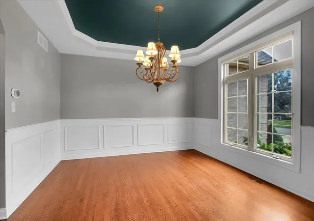 Photo 3 of Single family home for sale at 26519 Silverleaf Dr, Plainfield, IL 60585 | MLS# 12747974 | Listing updated on 2026-09-07