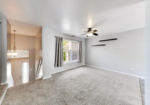 Photo 4 of Townhouse for sale at 3512 Meadow Lily Dr, Joliet, IL 60431 | MLS# 12747980 | Listing updated on 2026-09-23