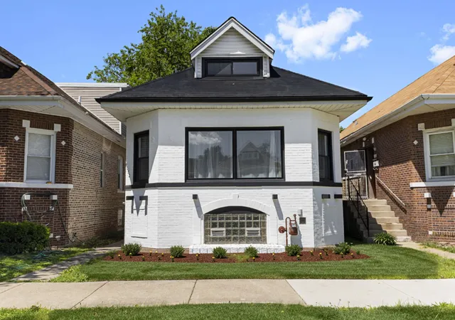 Photo 1 of Single family home for sale at 8052 S Harvard Ave, Chicago, IL 60620 | MLS# 12747982 | Listing updated on 2026-09-14