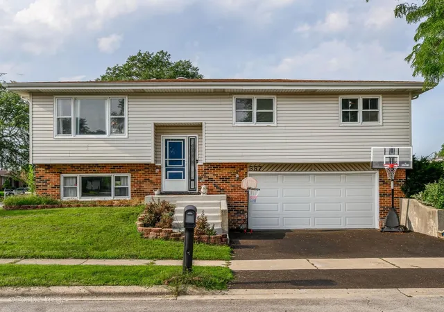 Photo 1 of Single family home for sale at 557 Delaware Trl, Carol Stream, IL 60188 | MLS# 12748003 | Listing updated on 2026-09-16