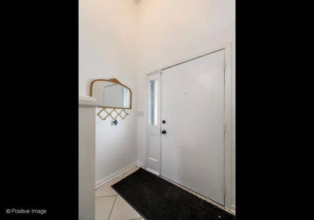 Photo 3 of Single family home for sale at 557 Delaware Trl, Carol Stream, IL 60188 | MLS# 12748003 | Listing updated on 2026-09-16