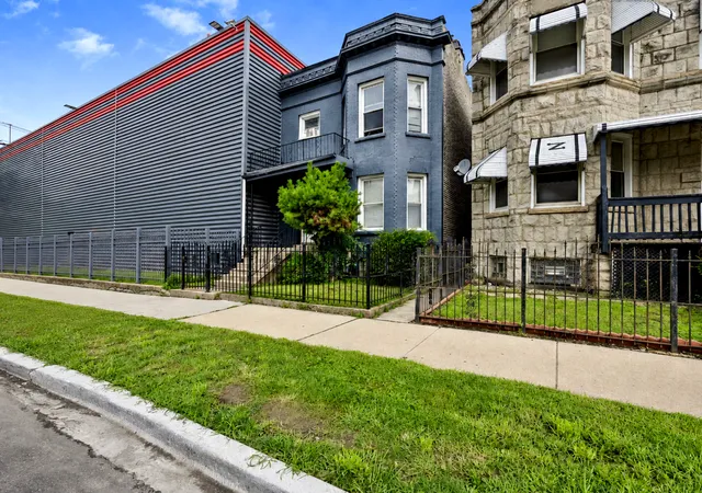 Multi family home for sale at 4546 W Jackson Blvd, Chicago, IL 60624 | MLS# 12748027
