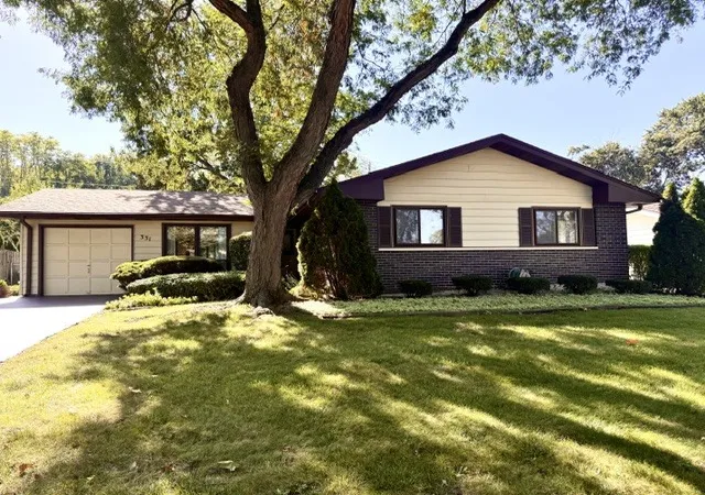 Photo 1 of Single family home for sale at 21w331 Ahlstrand Rd, Lombard, IL 60148 | MLS# 12748031 | Listing updated on 2026-10-07