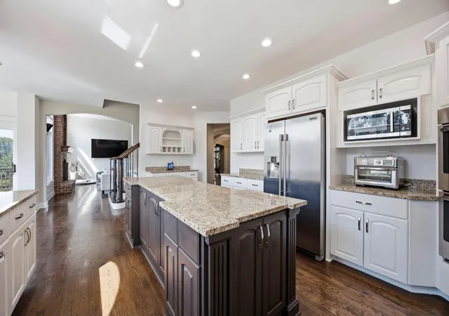 Photo 4 of Single family home for sale at 3808 S Littlestone Ct, Naperville, IL 60564 | MLS# 12748036 | Listing updated on 2026-09-06