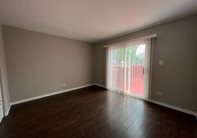 Photo 4 of Townhouse for sale at 760 Roosevelt Rd, Hanover Park, IL 60133 | MLS# 12748048 | Listing updated on 2026-09-03