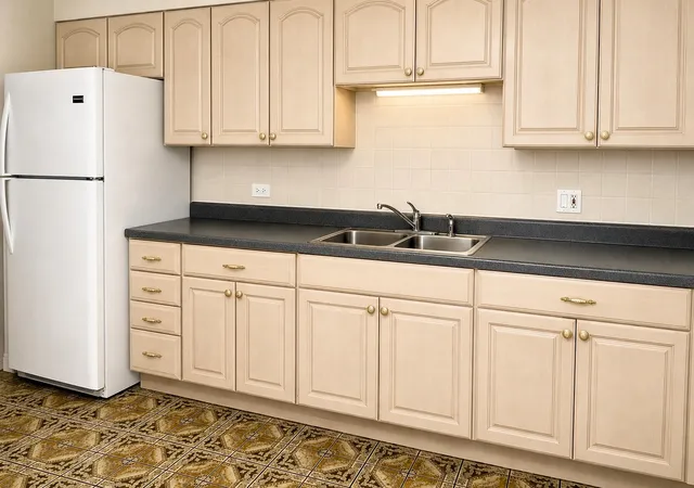Photo 4 of Single family home for sale at 9521 S Knox Ave, Oak Lawn, IL 60453 | MLS# 12748056 | Listing updated on 2026-09-12