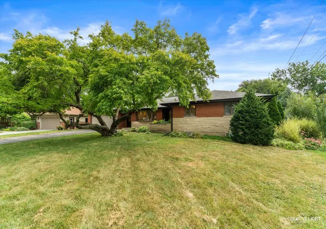 Photo 1 of Single family home for sale at 390 Lra Dr, Aurora, IL 60506 | MLS# 12748099 | Listing updated on 2026-09-24