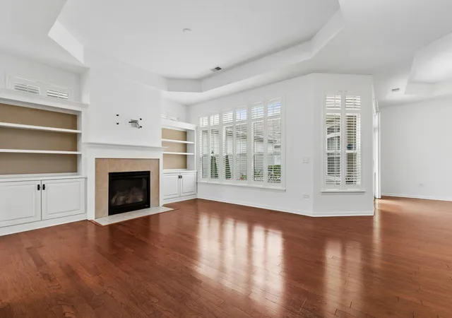 Photo 2 of Single family home for sale at 613 Handel Ln, Woodstock, IL 60098 | MLS# 12748109 | Listing updated on 2026-09-14