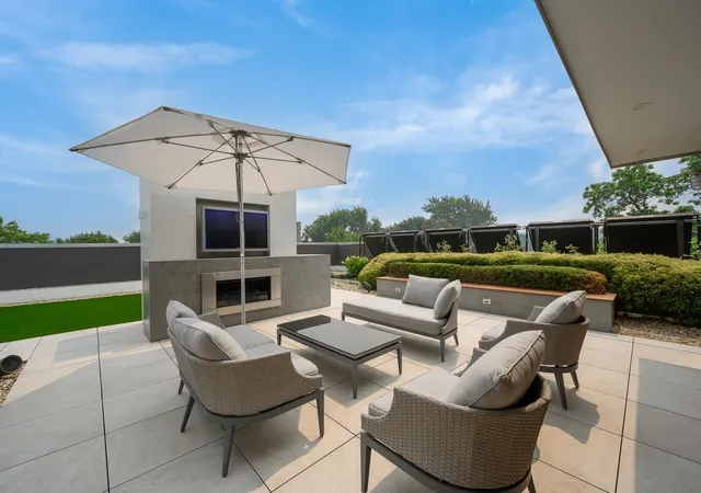 Photo 1 of Condo for sale at 2041 W Roscoe St #PH, Chicago, IL 60618 | MLS# 12748181 | Listing updated on 2026-09-15