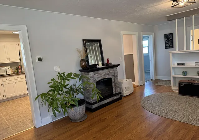 Photo 3 of Sale Pending at 618 S Lott Blvd, Gibson City, IL 60936 | MLS# 12748212 | Listing updated on 2026-10-07