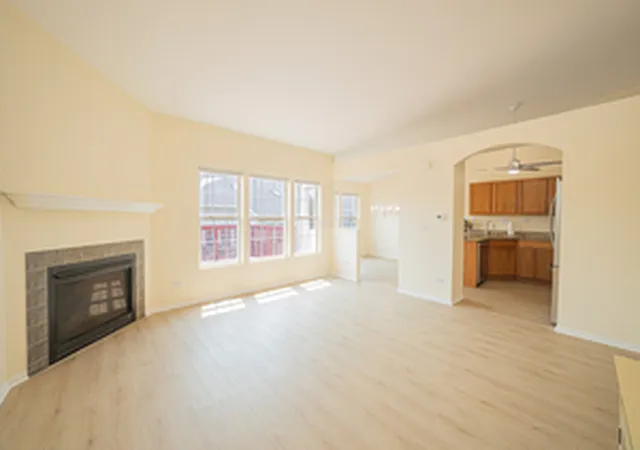 Photo 3 of Townhouse for sale at 1335 Harvest Dr, Crest Hill, IL 60403 | MLS# 12748304 | Listing updated on 2026-09-23