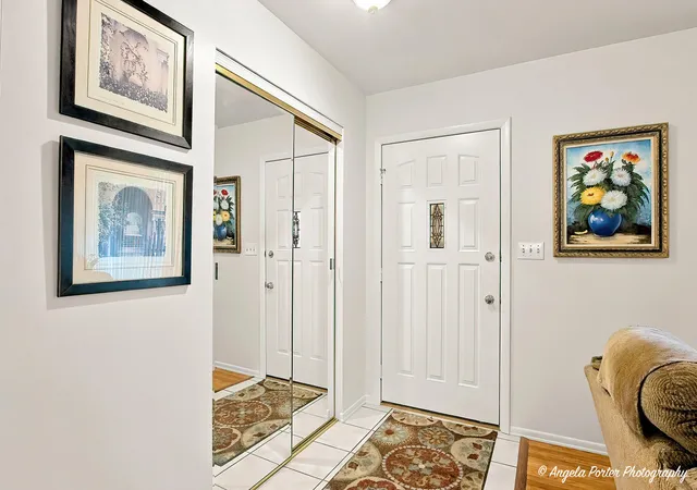 Photo 3 of Single family home for sale at 1015 Somerset, Mc Henry, IL 60050 | MLS# 12748462 | Listing updated on 2026-09-25