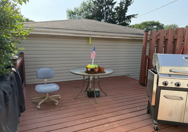 Photo 13 of Single family home for sale at 5507 Burwood Rd, Oakwood Hills, IL 60013 | MLS# 12748463 | Listing updated on 2026-10-01