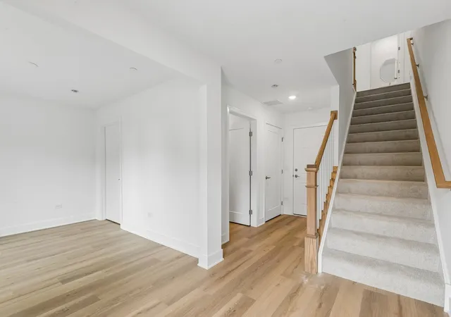 Photo 3 of Townhouse for sale at 2118 Iron Ridge Ln, Naperville, IL 60563 | MLS# 12748488 | Listing updated on 2026-09-22