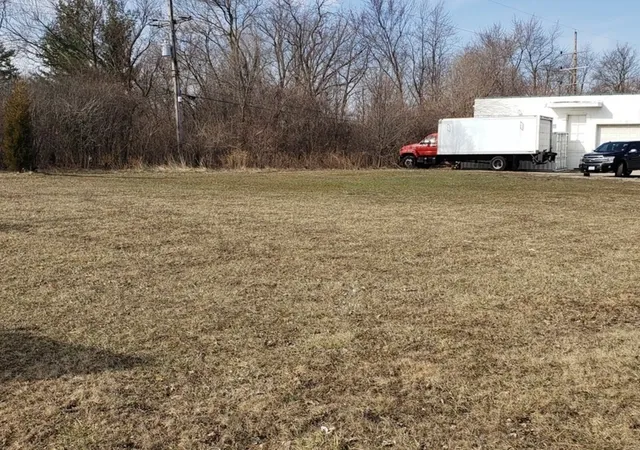 Photo 3 of Land for sale at 935 E Saint Charles Rd, Lombard, IL 60148 | MLS# 12748494 | Listing updated on 2026-09-09