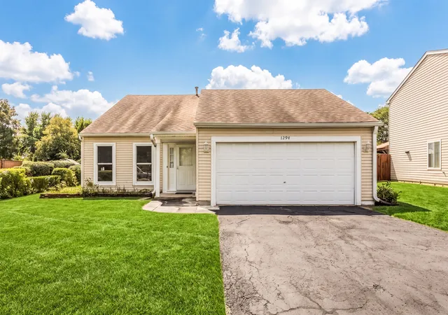 Photo 1 of Single family home for sale at 1294 Longford Cir, Elgin, IL 60120 | MLS# 12748532 | Listing updated on 2026-09-23
