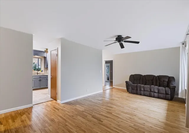 Photo 4 of Single family home for sale at 1203 Maplewood Dr, Normal, IL 61761 | MLS# 12748535 | Listing updated on 2026-10-29
