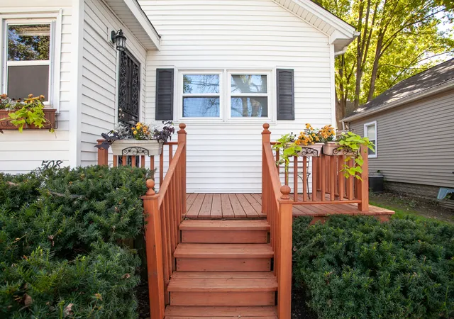 Photo 4 of Single family home for sale at 508 W Kelsey St, Bloomington, IL 61701 | MLS# 12748543 | Listing updated on 2026-10-21