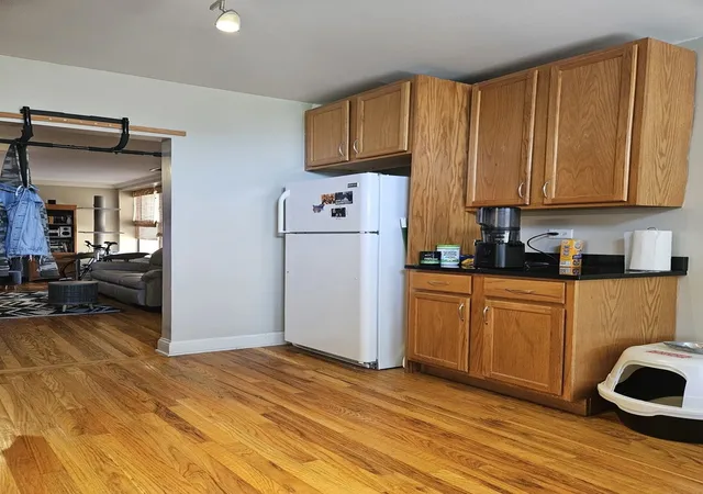 Photo 3 of Condo for sale at 7213 S Yates Blvd #3A, Chicago, IL 60649 | MLS# 12748610 | Listing updated on 2026-09-14