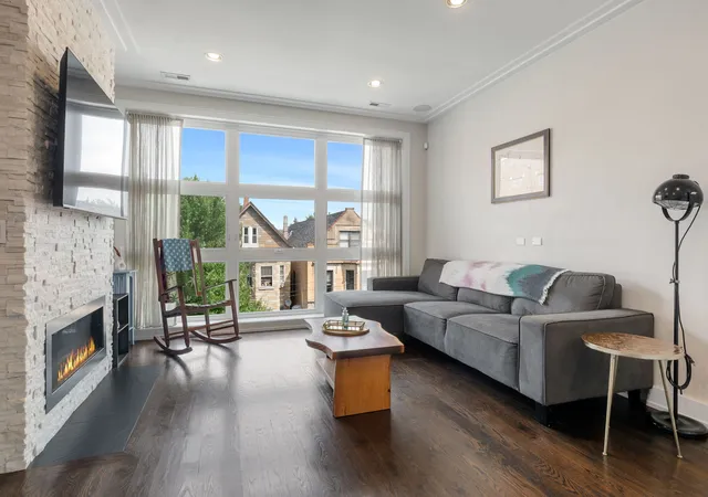 Photo 2 of Condo for sale at 2207 W Belmont Ave #3, Chicago, IL 60618 | MLS# 12748619 | Listing updated on 2026-10-09