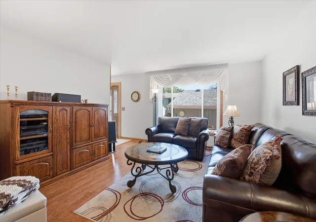 Photo 3 of Townhouse for sale at 228 Willow Ln, Bloomingdale, IL 60108 | MLS# 12748626 | Listing updated on 2026-10-27