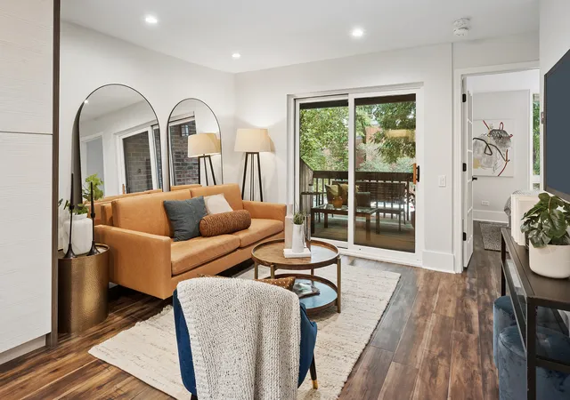 Photo 4 of Condo for sale at 2140 N Lincoln Ave #5207, Chicago, IL 60614 | MLS# 12748655 | Listing updated on 2026-09-23
