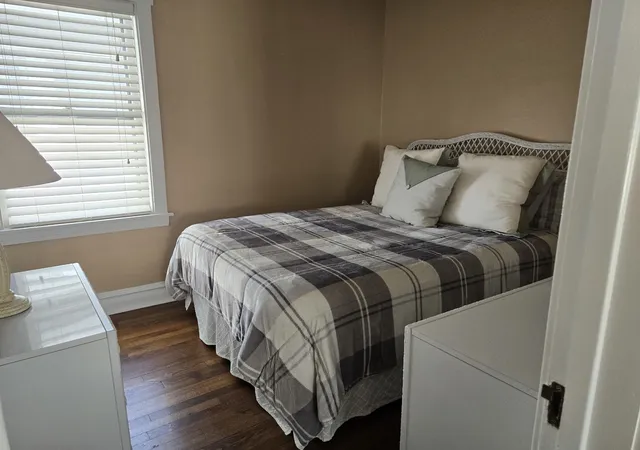 Photo 3 of Single family home for sale at 1157 S Ridgeland Ave, Oak Park, IL 60304 | MLS# 12748697 | Listing updated on 2026-09-27