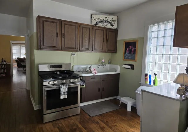Photo 3 of Single family home for sale at 1157 S Ridgeland Ave, Oak Park, IL 60304 | MLS# 12748697 | Listing updated on 2026-09-27