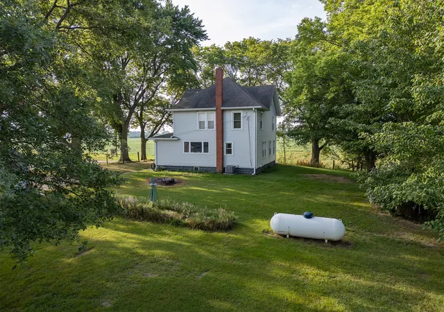 Photo 4 of Single family home for sale at 27242 E 2900th Street, Prophetstown, IL 61277 | MLS# 12748719 | Listing updated on 2026-09-13