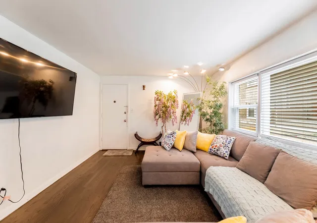Photo 3 of Condo for sale at 1939 S Harlem Ave #BW, Berwyn, IL 60402 | MLS# 12748775 | Listing updated on 2026-09-22