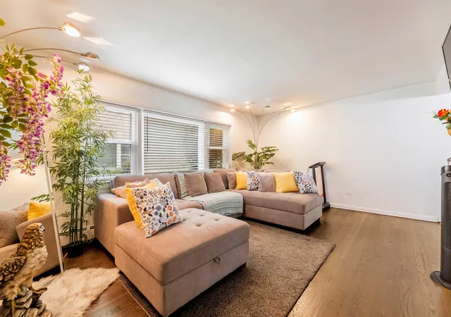 Photo 3 of Condo for sale at 1939 S Harlem Ave #BW, Berwyn, IL 60402 | MLS# 12748775 | Listing updated on 2026-09-22