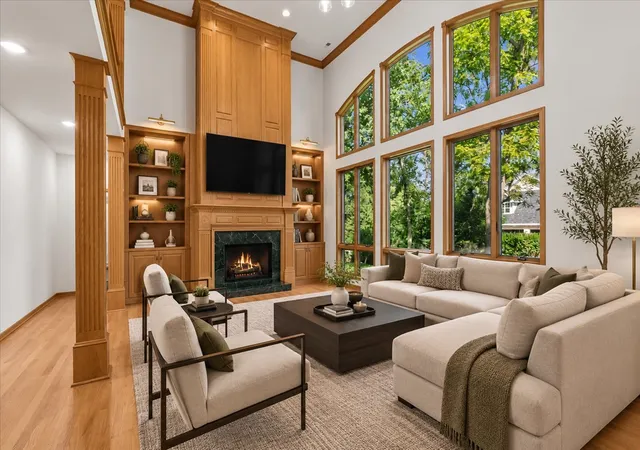 Photo 4 of Single family home for sale at 13230 Hidden Valley Dr, Homer Glen, IL 60491 | MLS# 12748796 | Listing updated on 2026-10-07