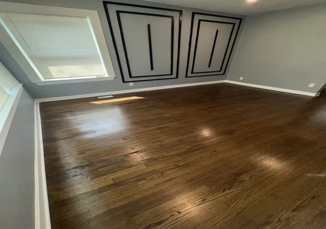 Photo 3 of Single family home for sale at 8404 S Oglesby Ave, Chicago, IL 60617 | MLS# 12748811 | Listing updated on 2026-09-14