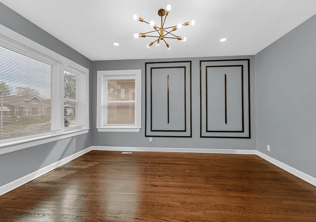 Photo 3 of Single family home for sale at 8404 S Oglesby Ave, Chicago, IL 60617 | MLS# 12748811 | Listing updated on 2026-10-11
