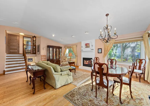 Photo 4 of Single family home for sale at 1232 N Del Mar Dr, Palatine, IL 60067 | MLS# 12748820 | Listing updated on 2026-09-24