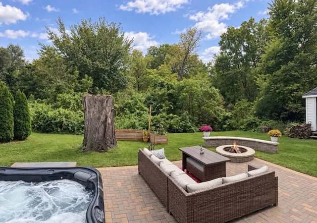 Photo 2 of Single family home for sale at 8002 Blivin St, Spring Grove, IL 60081 | MLS# 12748859 | Listing updated on 2026-09-27