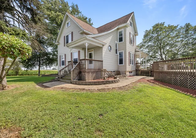 Photo 1 of Sale Pending at 10724 Galena Rd, Bristol, IL 60512 | MLS# 12748878 | Listing updated on 2026-09-19
