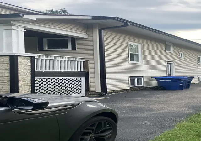 Photo 4 of Single family home for sale at 522 Anderson Blvd, Geneva, IL 60134 | MLS# 12748880 | Listing updated on 2026-09-23
