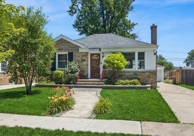 Photo 1 of Single family home for sale at 1871 Hawthorne Ave, Westchester, IL 60154 | MLS# 12748888 | Listing updated on 2026-09-28