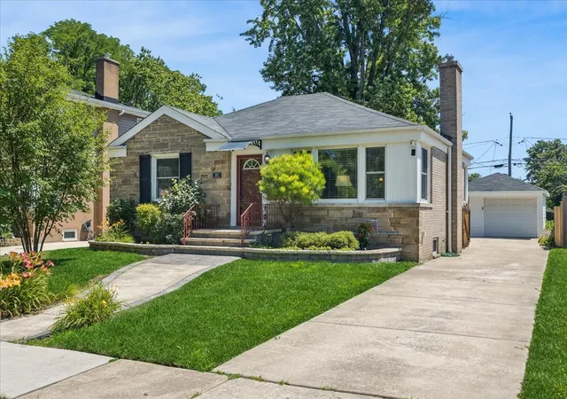 Photo 2 of Single family home for sale at 1871 Hawthorne Ave, Westchester, IL 60154 | MLS# 12748888 | Listing updated on 2026-09-28