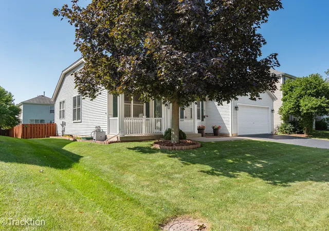 Photo 3 of Single family home for sale at 1971 Sedgegrass Trl, Aurora, IL 60504 | MLS# 12748937 | Listing updated on 2026-09-13