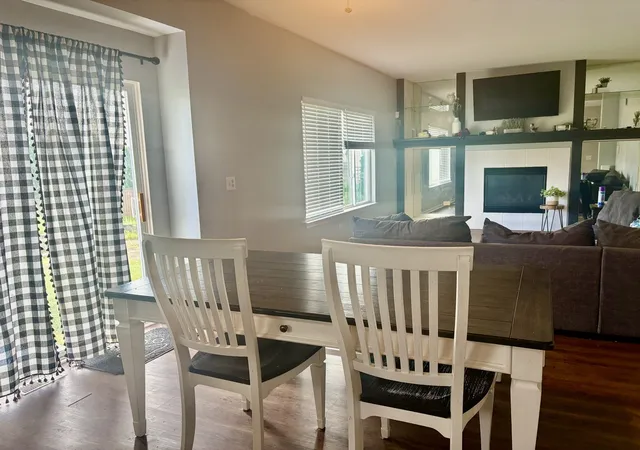 Photo 2 of Single family home for sale at 910 Grand Mesa, New Lenox, IL 60451 | MLS# 12748947 | Listing updated on 2026-09-13