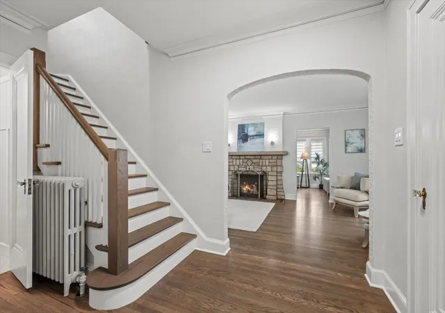 Photo 3 of Single family home for sale at 432 Colville Pl, Waukegan, IL 60085 | MLS# 12748989 | Listing updated on 2026-09-27