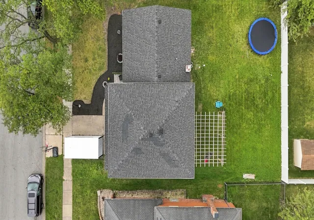 Photo 3 of Single family home for sale at 313 S Blackstone Ave, Glenwood, IL 60425 | MLS# 12748992 | Listing updated on 2026-09-18